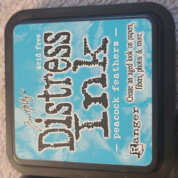 Distress Ink stamp pads by Jim Holtz 3 colors included. - Picture 3 of 4